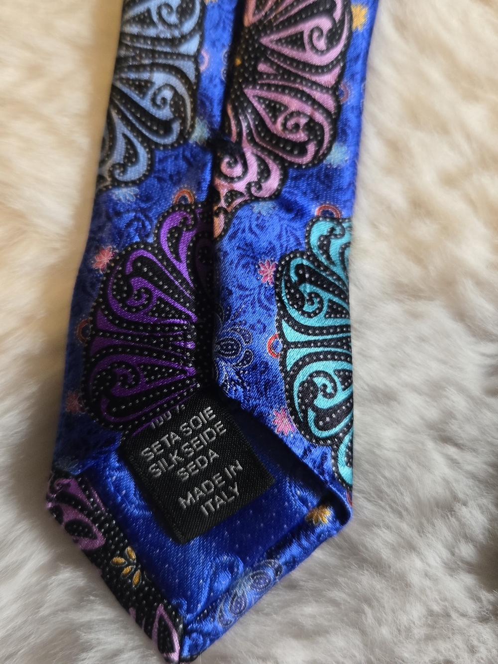 Ermenegildo Zegna Quindici Blue Tie with Multicolor Medallion Motifs - Picture 3 of 10